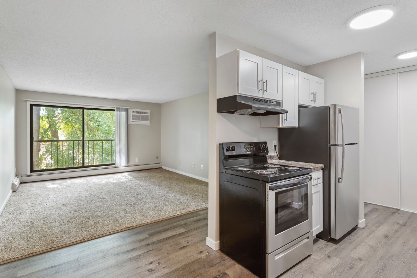 Eastgate Apartments – photo 5