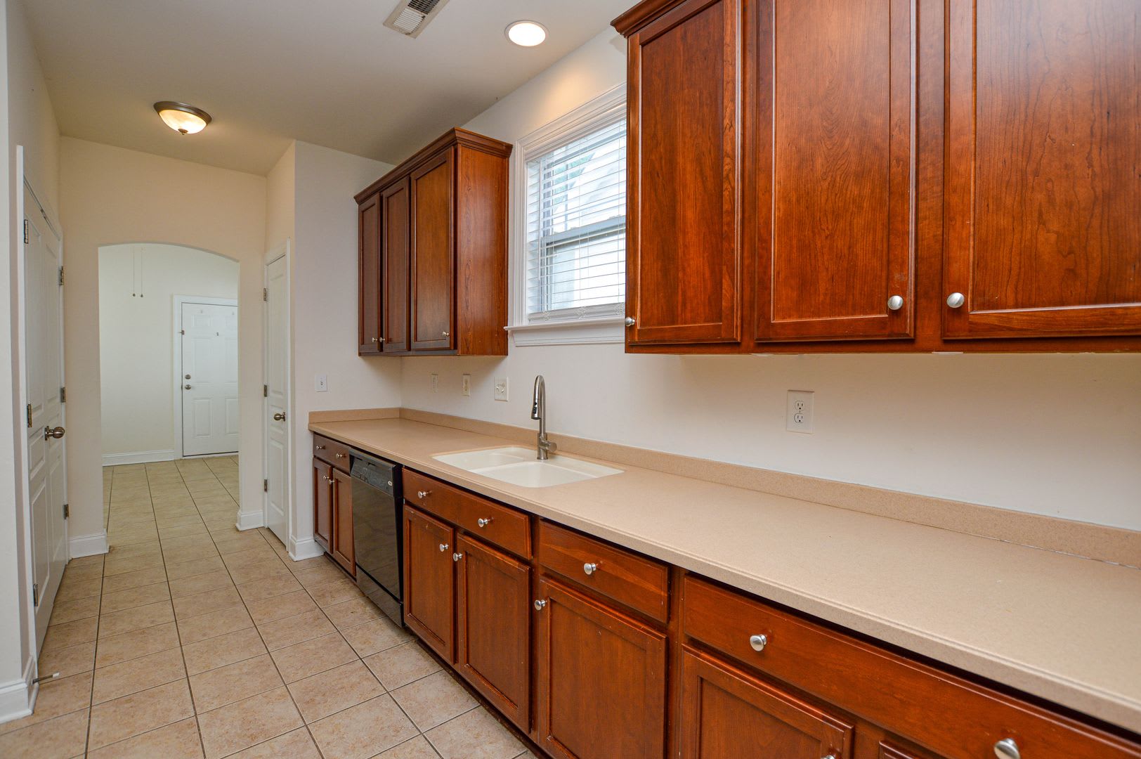 CHARLESTON style home in Bonterra – photo 5