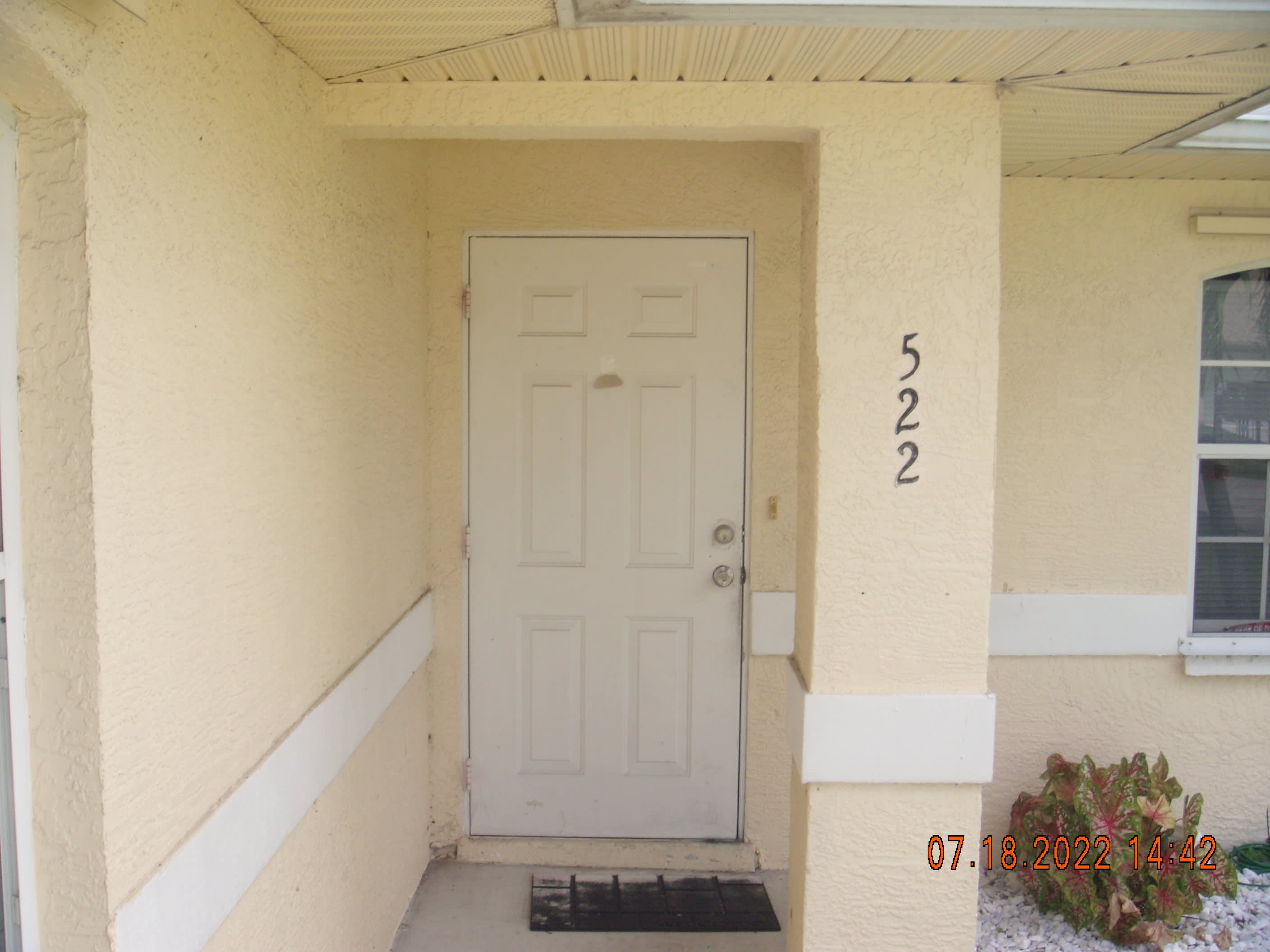 522 NE 24th Pl – photo 2