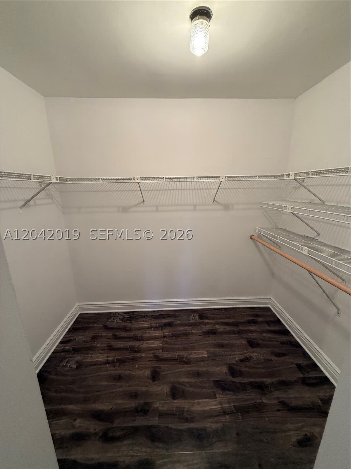 2606 NE 10 ST – photo 4