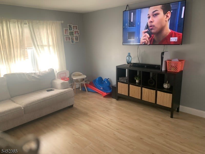 42 Brighton Ave – photo 4