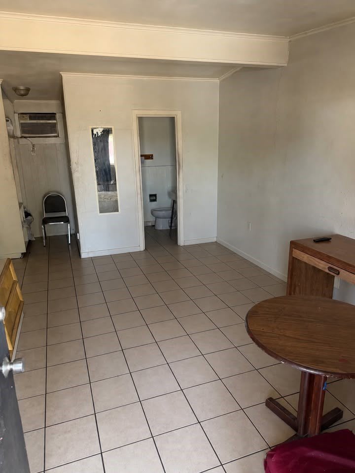 901 W 7th Street – photo 2