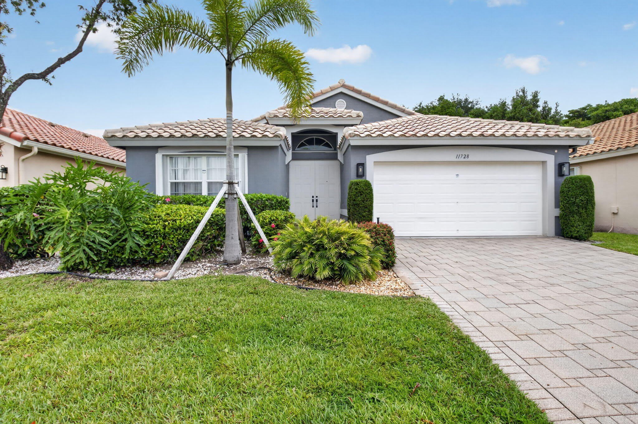 11728 Dove Hollow Avenue – photo 1