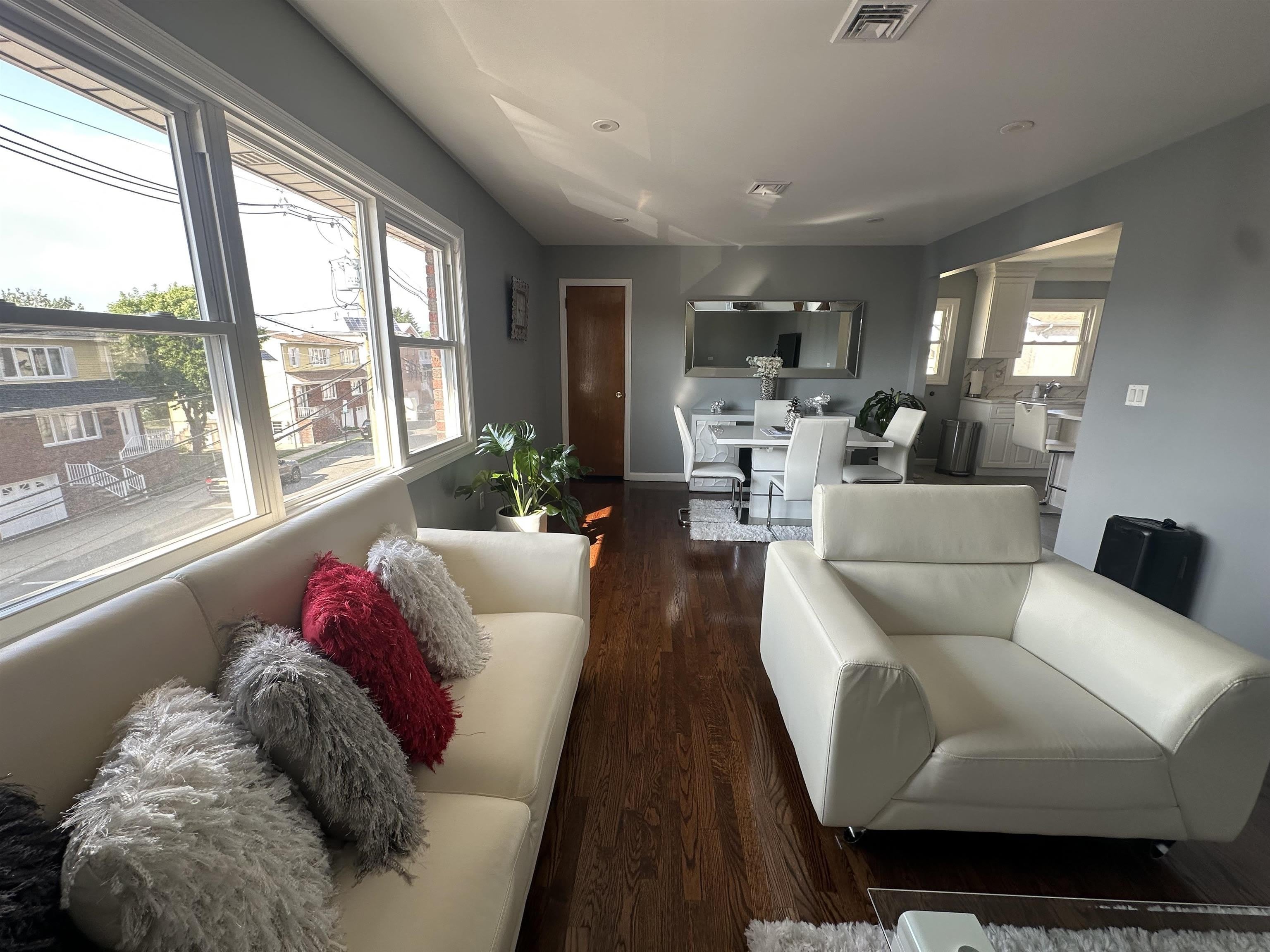 9006 Palisade Plaza – photo 4