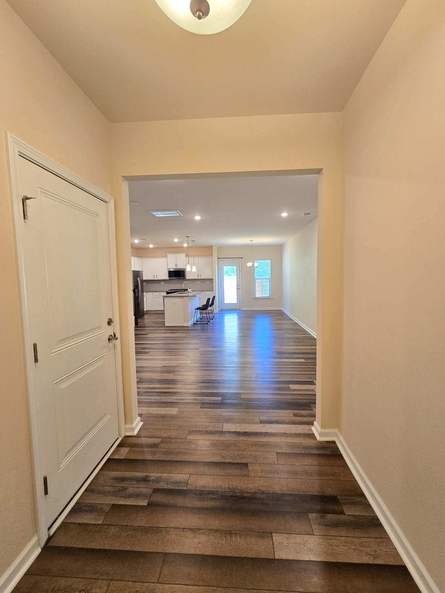 306 Villanova Dr – photo 3
