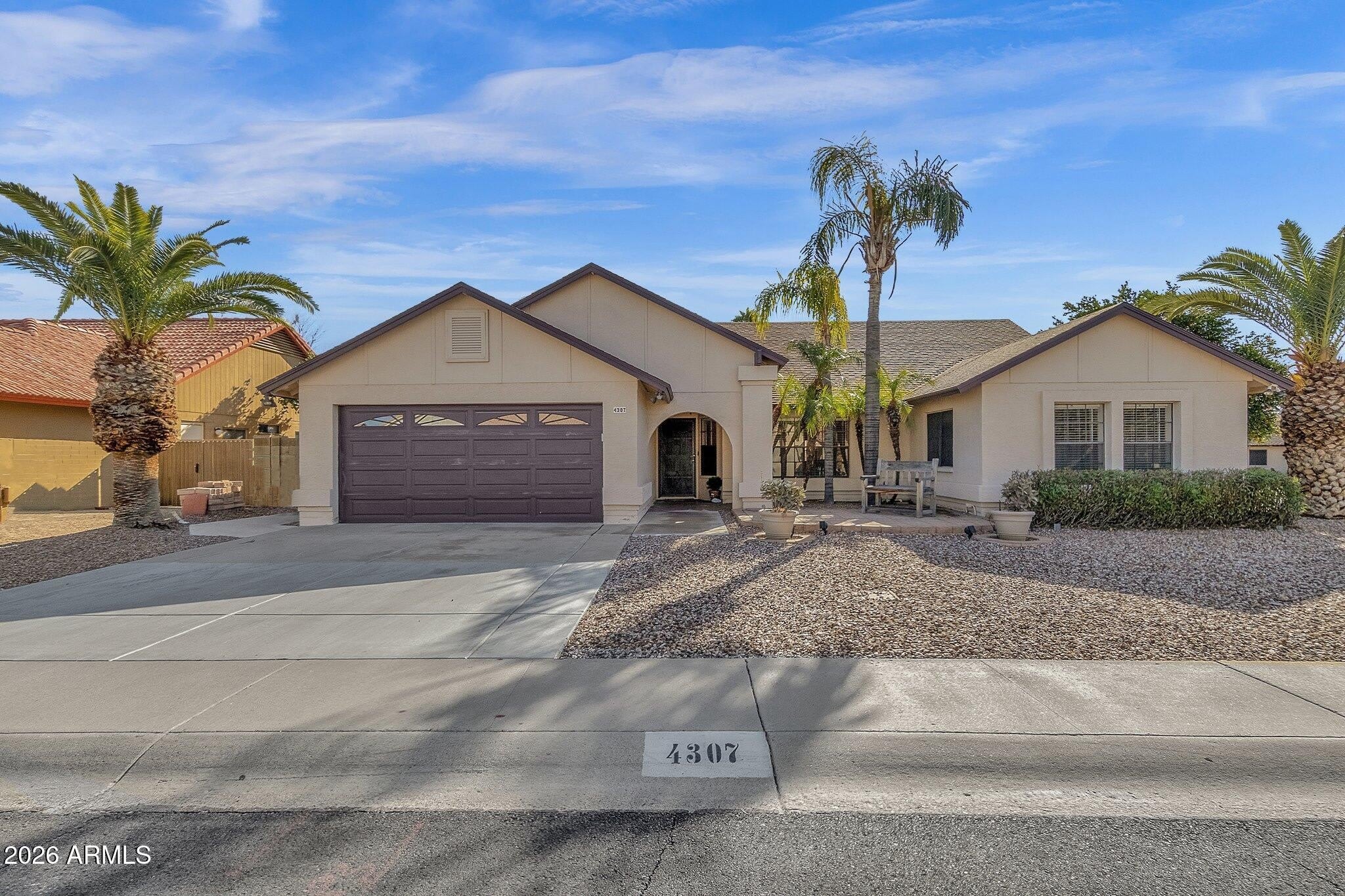 4307 E KAREN Drive – photo 1