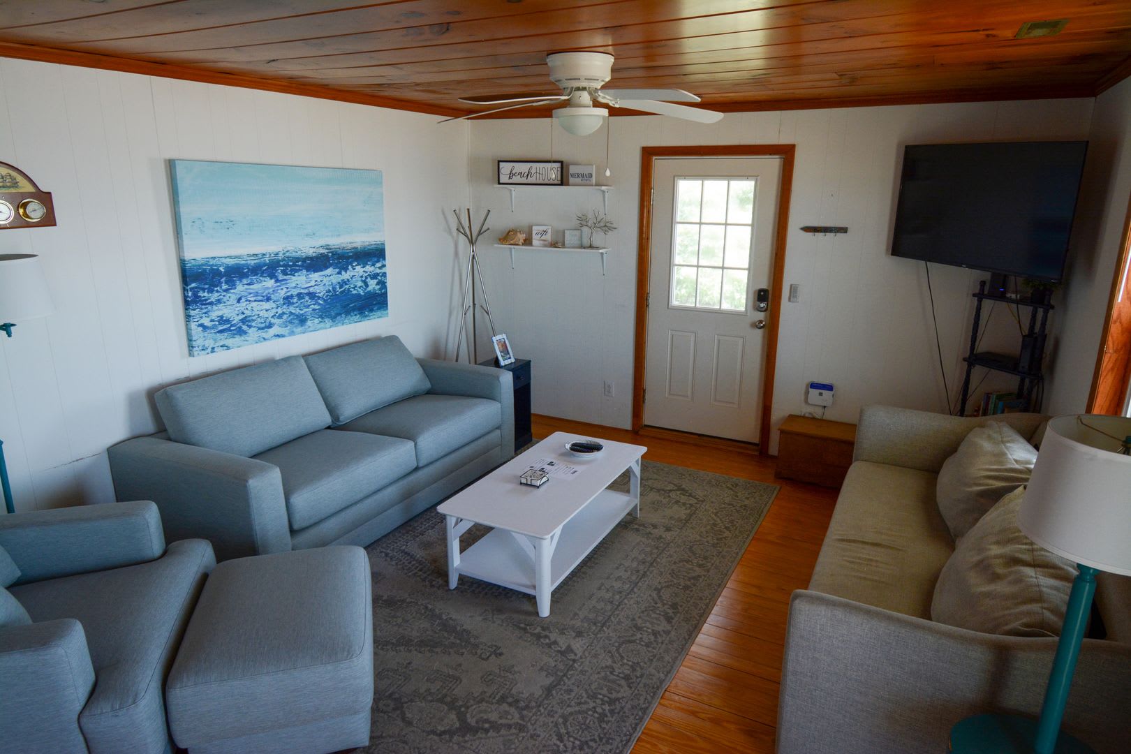 Off Season Oceanfront Pet Friendly Rental Mid October 2026 Mid March 2027 3 Month Minimum Required – photo 5