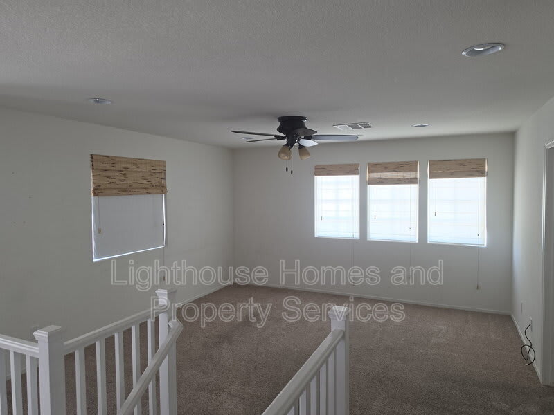 329 Homeward Way – photo 5
