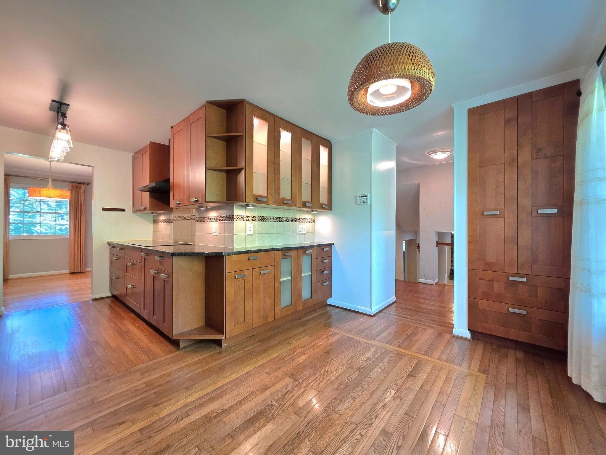 2215 COLLINGWOOD Road – photo 4