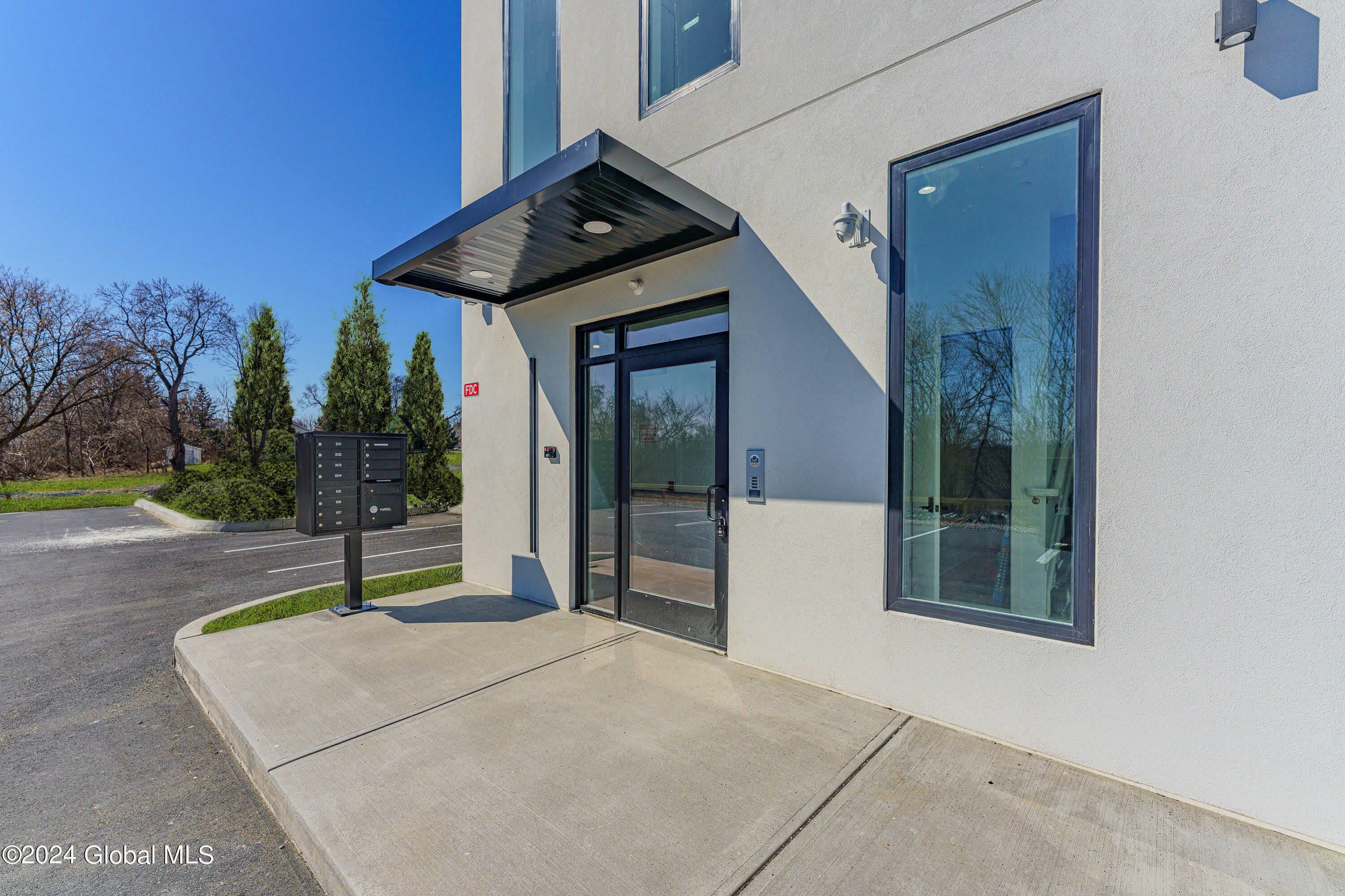 1133 Loudon Road – photo 2