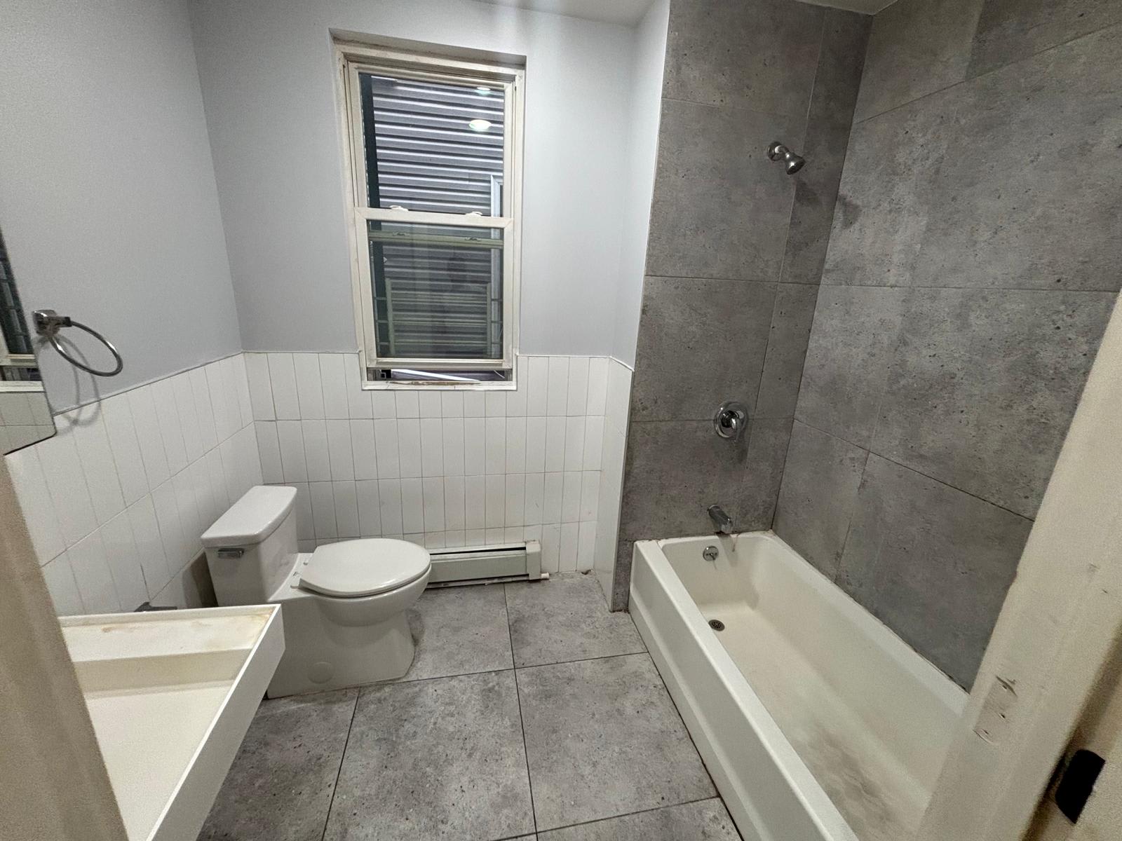 177 Van Nostrand Ave – photo 5