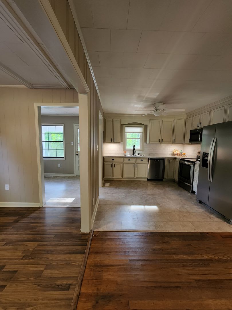 Black Mountain Rental – photo 5