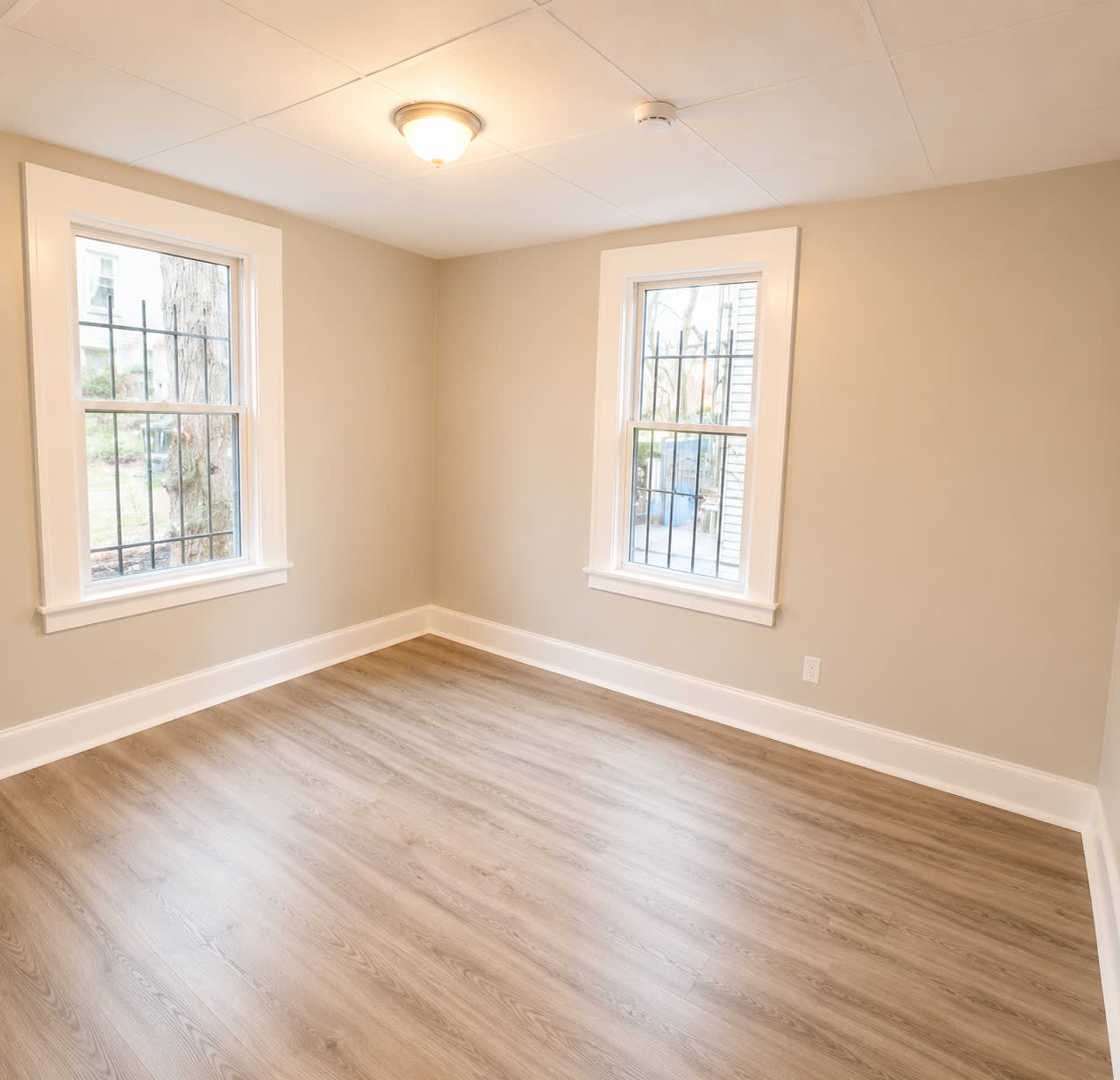 192 194 Shephard Avenue – photo 5