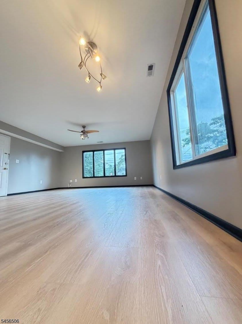 226 Maple Ave – photo 5