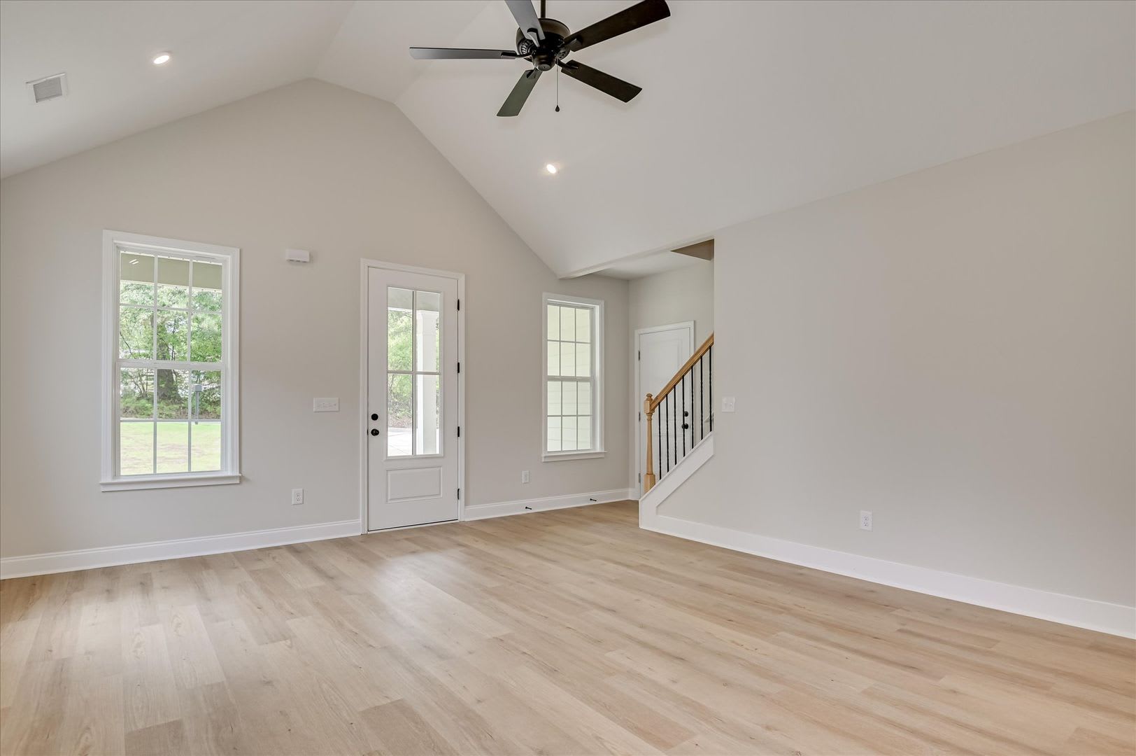 Home For Rent – photo 5