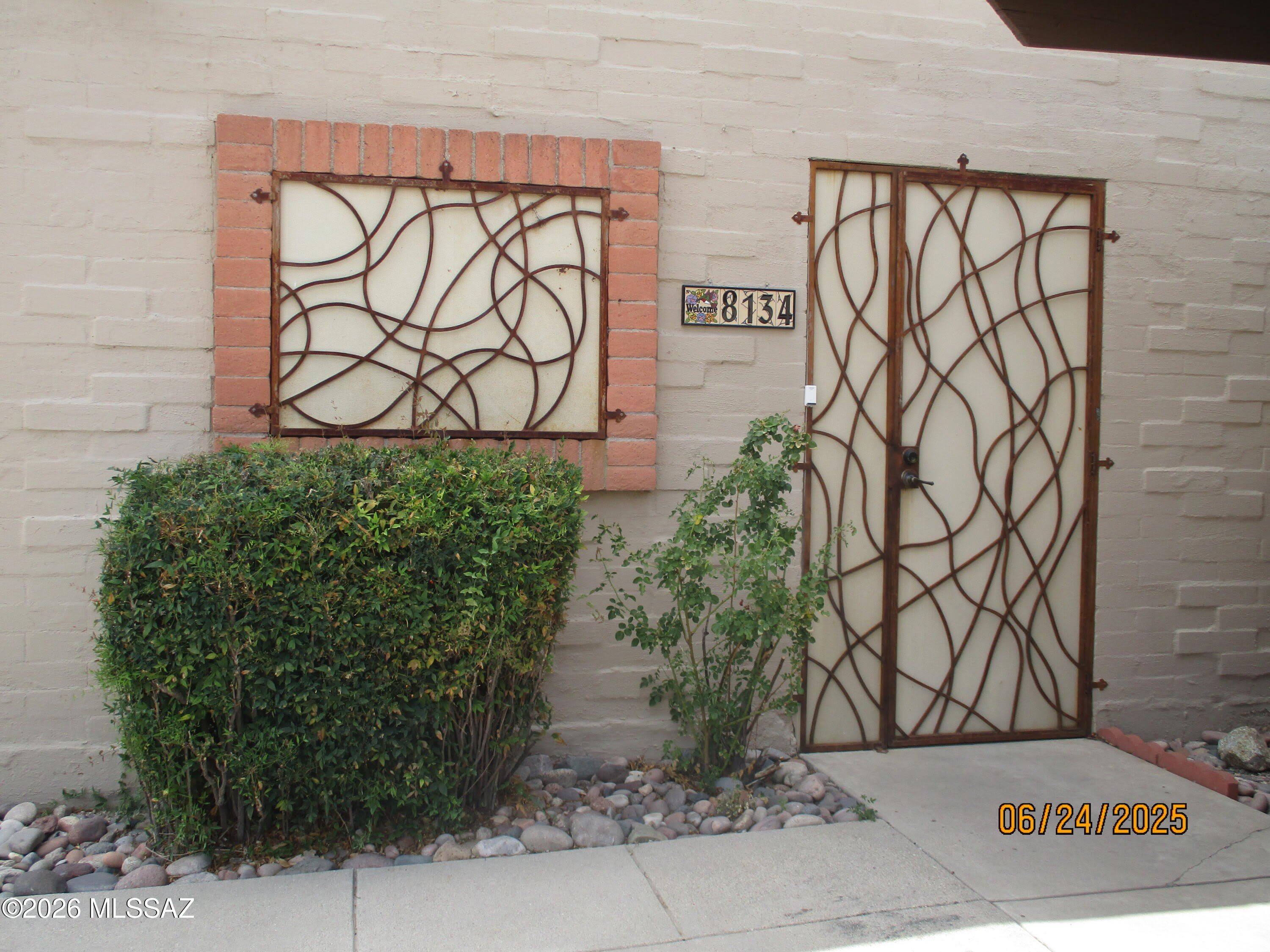 8134 E Daniella – photo 3
