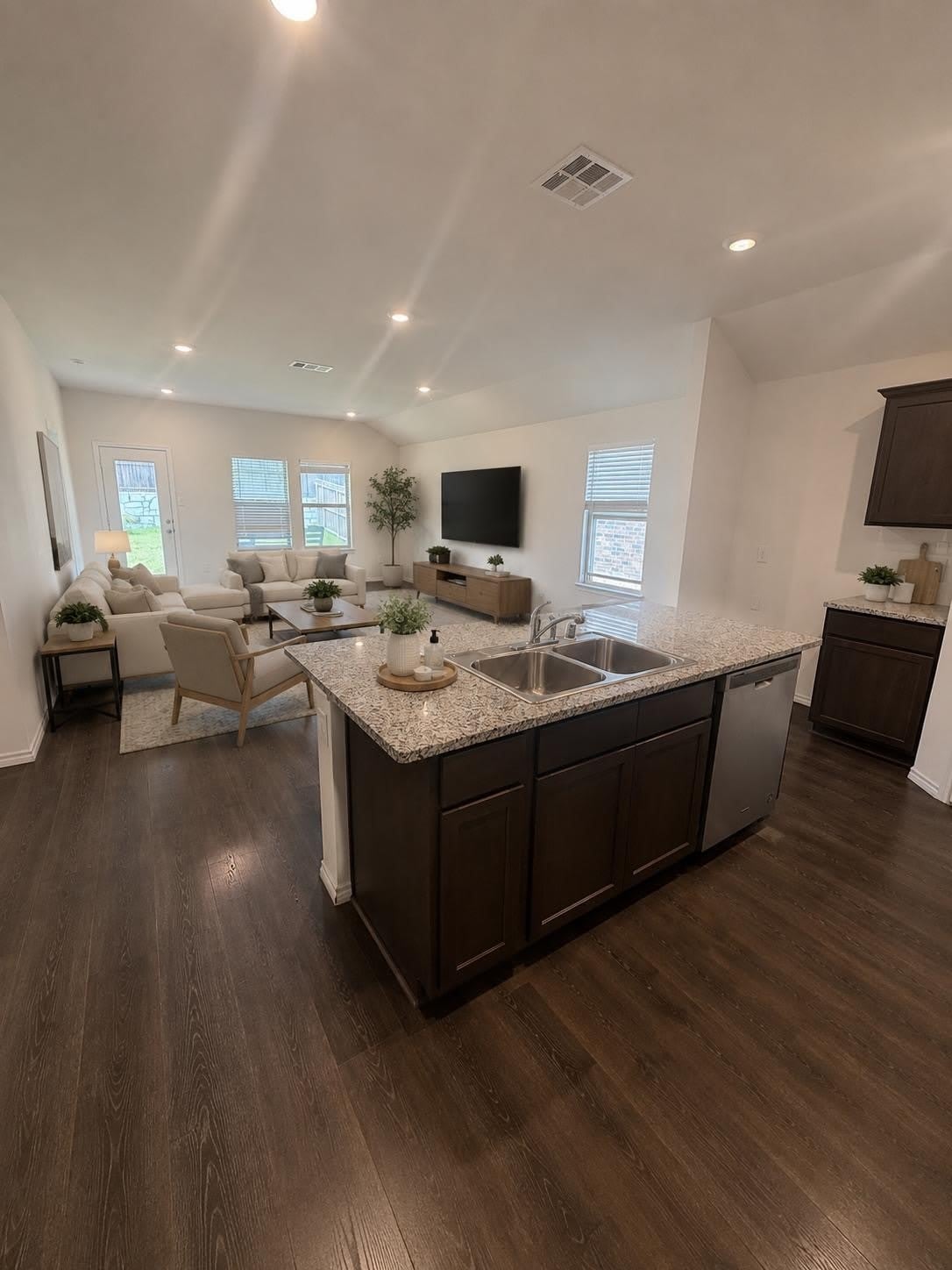 2438 Conklin Drive – photo 4