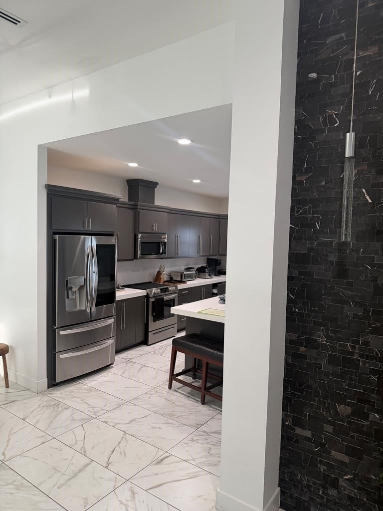 2226 Applewood St – photo 3