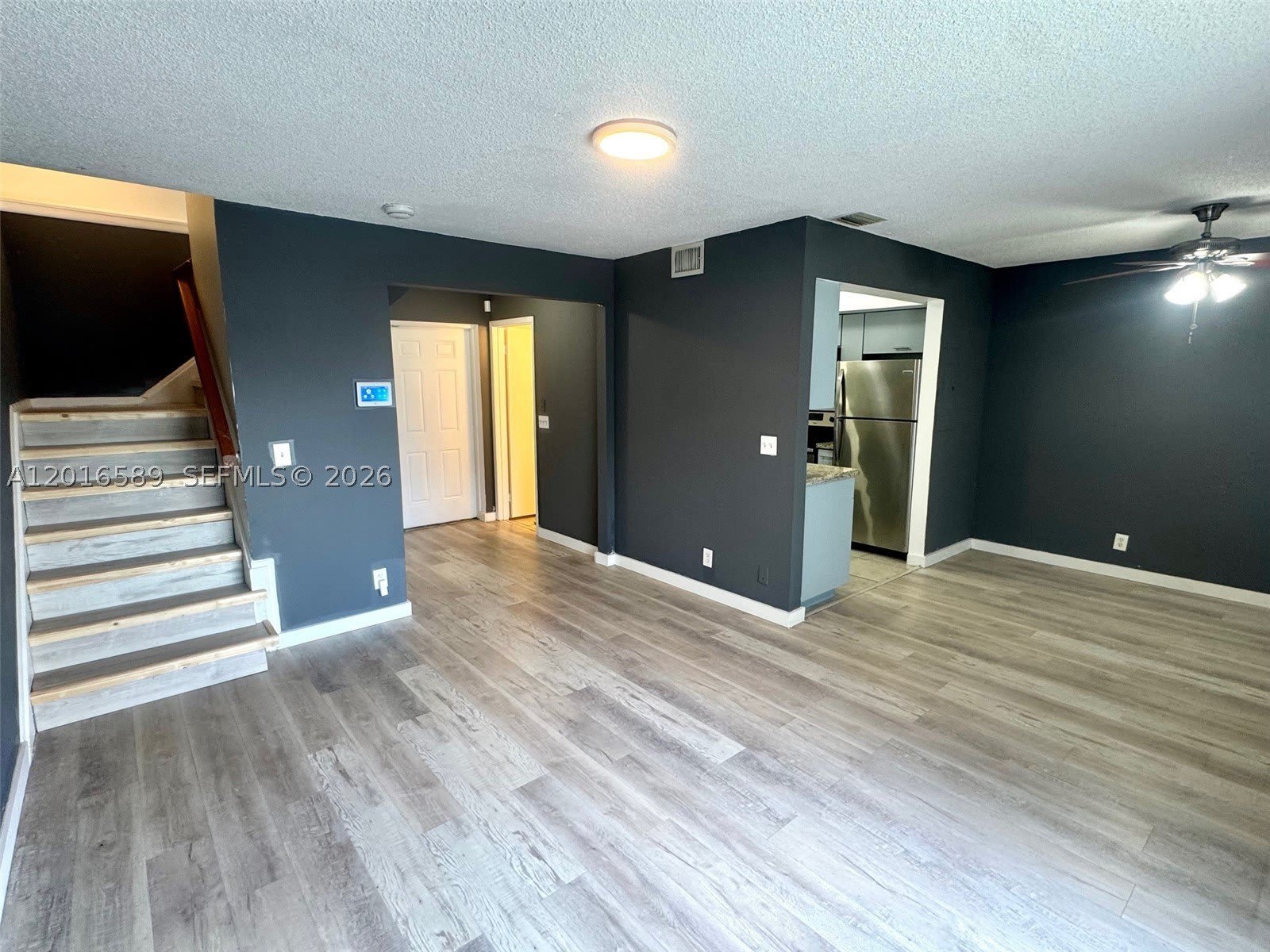 5908 NW 21st St – photo 1
