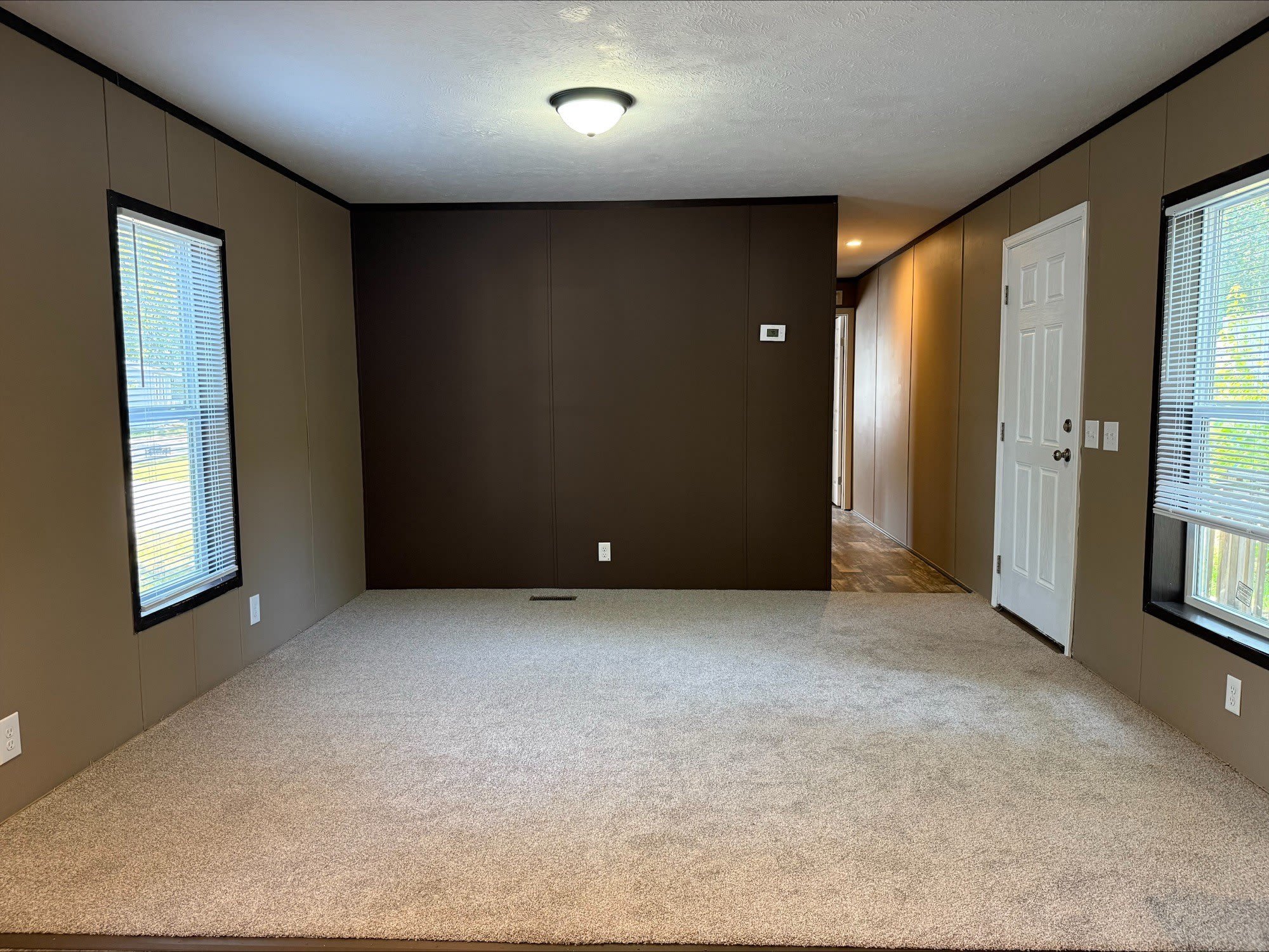 2701 Huizenga St – photo 2