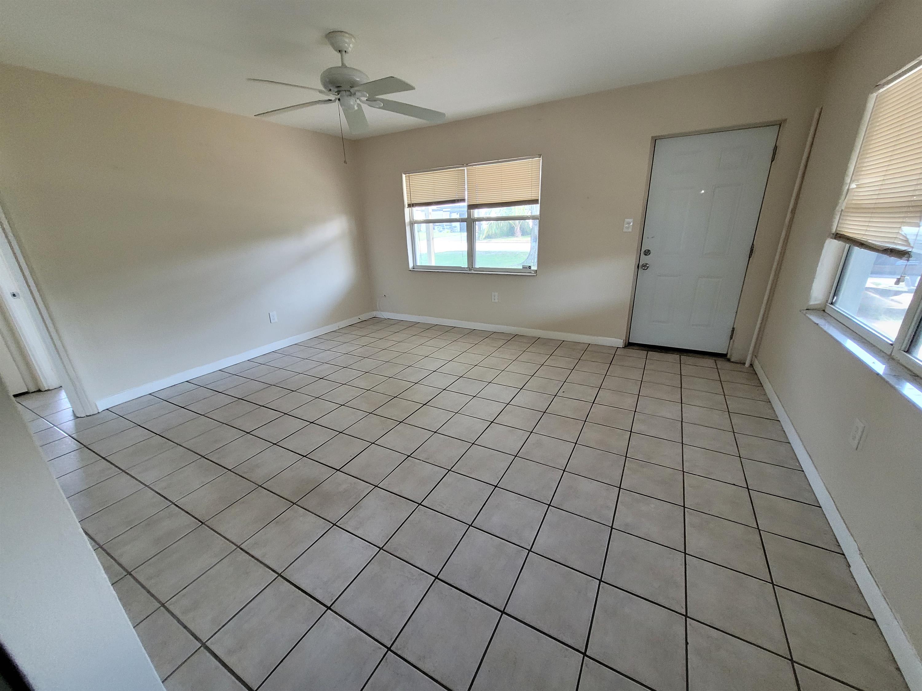 114 Cocoa Pl – photo 4