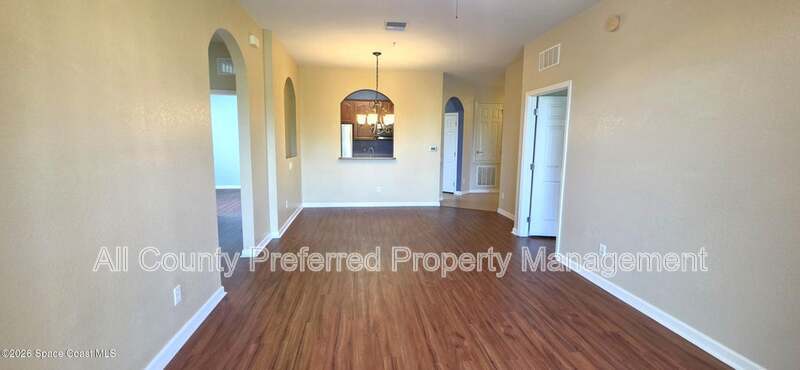 1576 Peregrine – photo 4