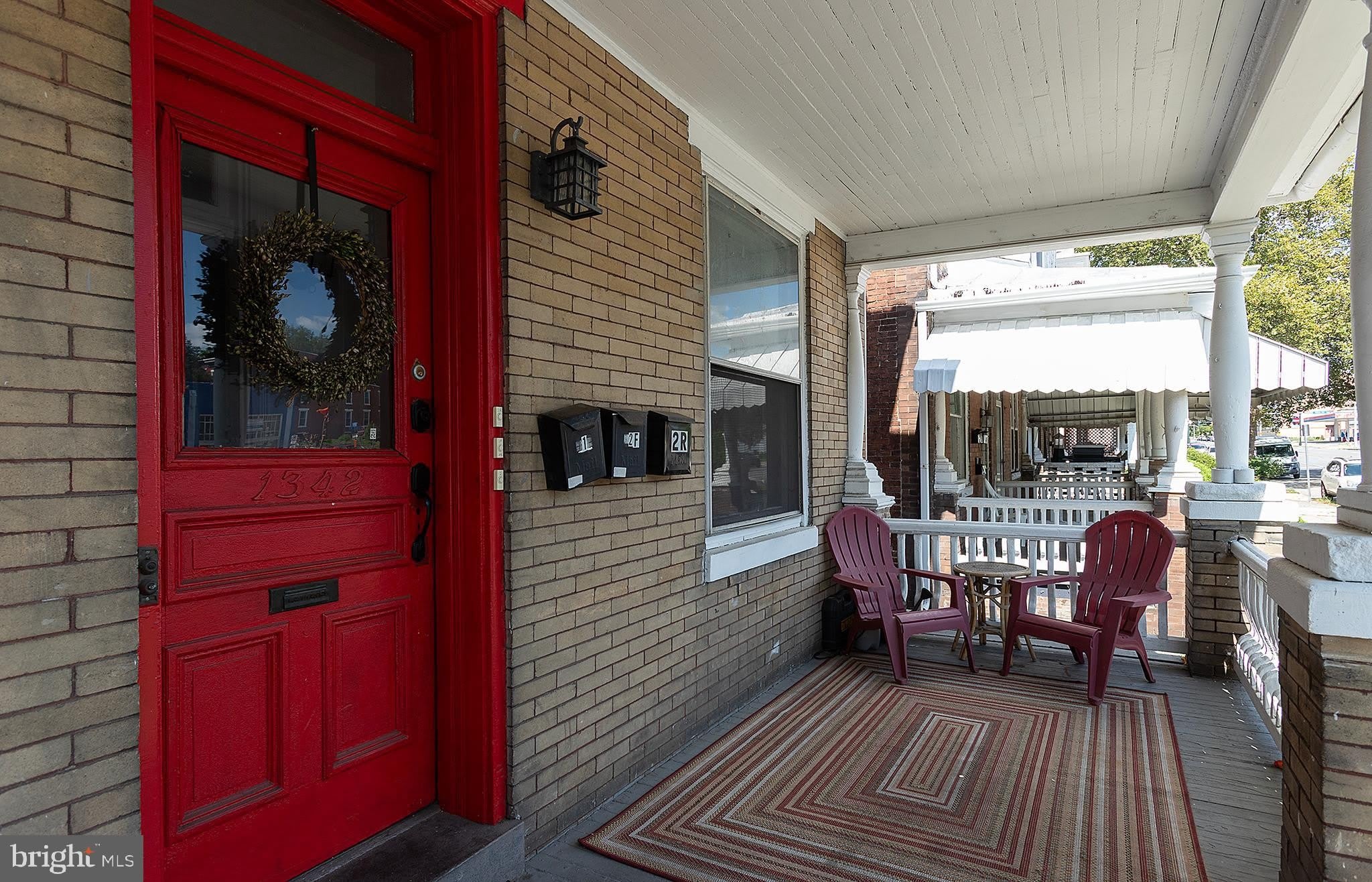 1342 STATE Street – photo 4