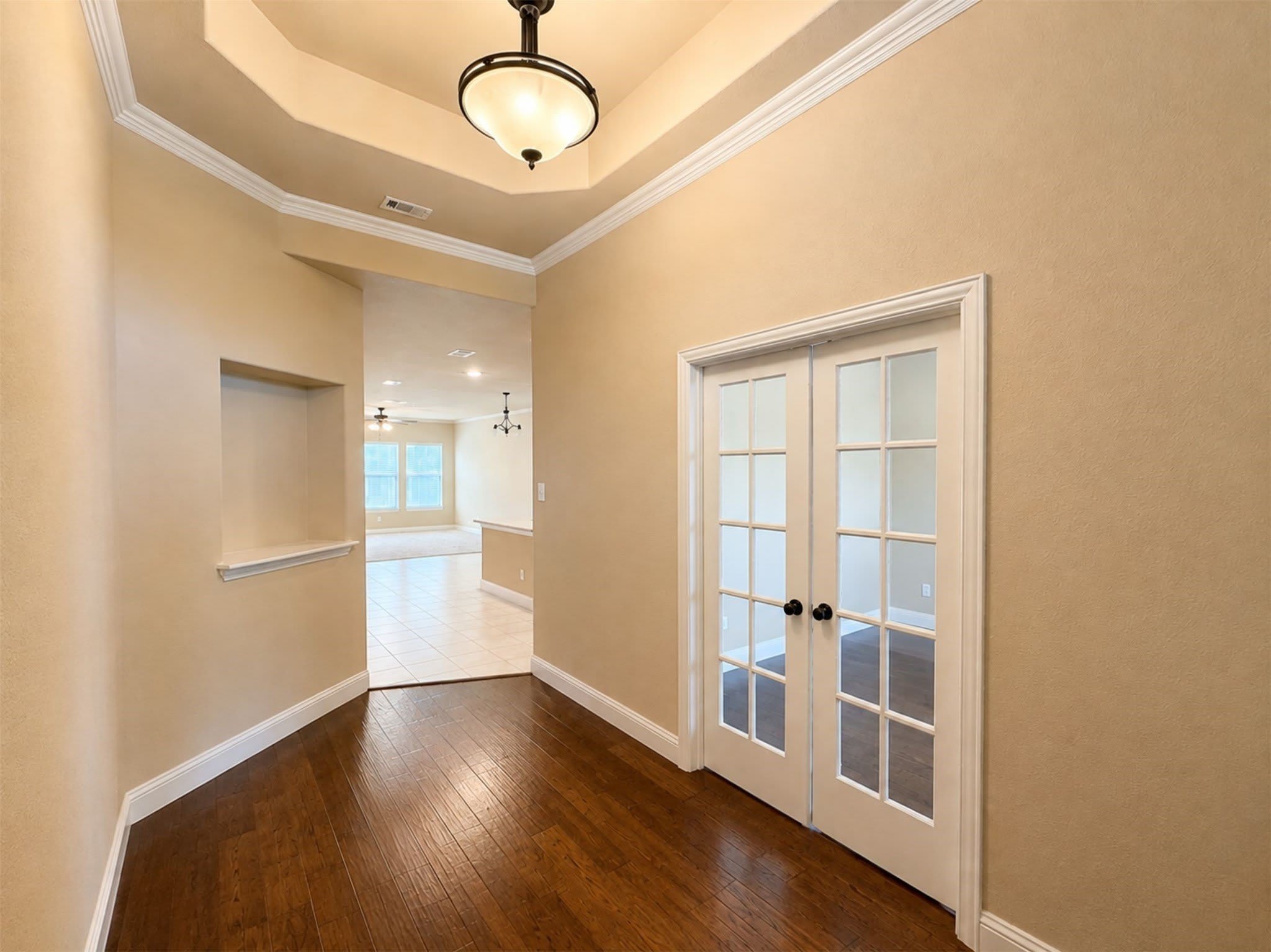 640 Teakwood Drive – photo 4