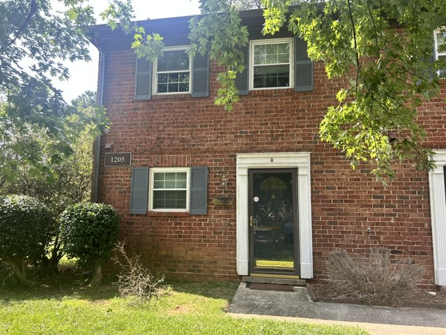 1205 Manassas Ct – photo 1