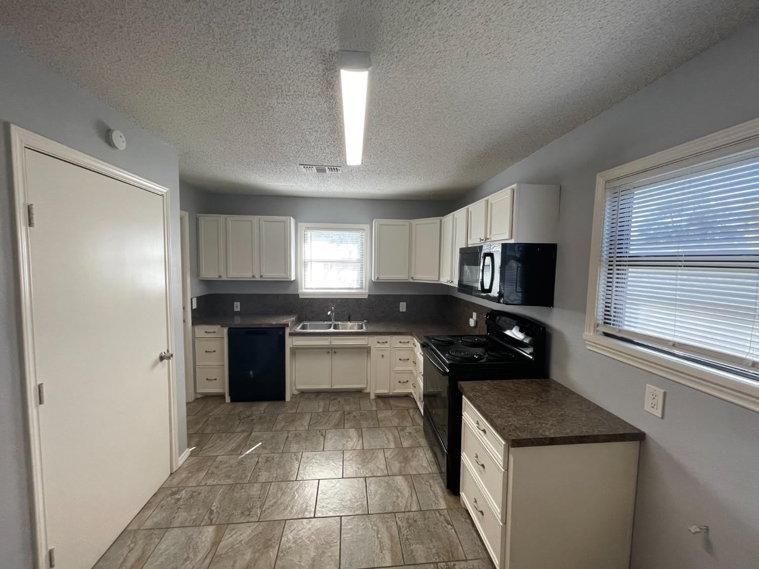 4919 40Th Street – photo 3