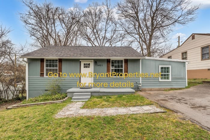 1421 Electric Avenue – photo 1