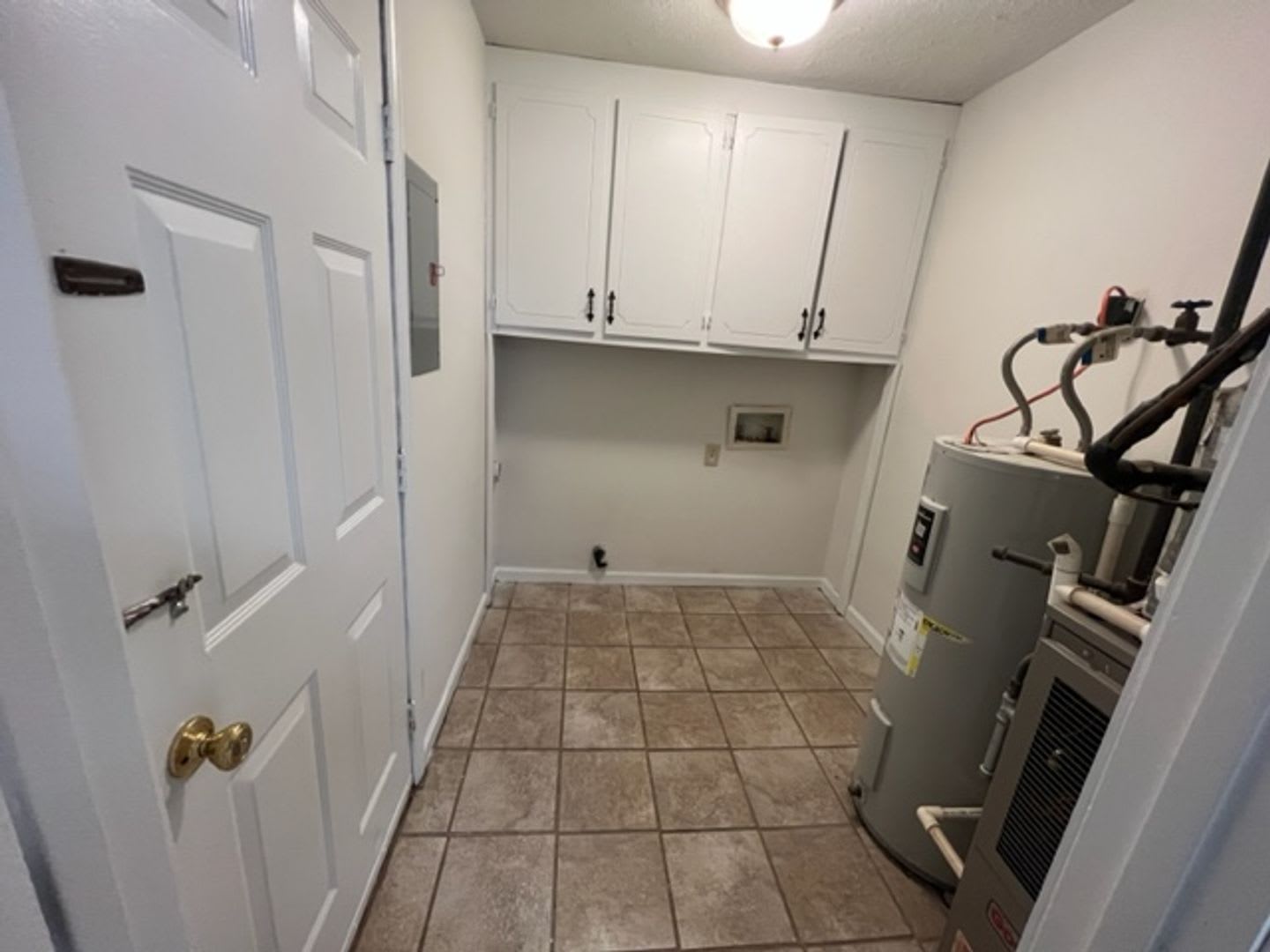 2 bed 1 bath duplex in Bogart! – photo 3