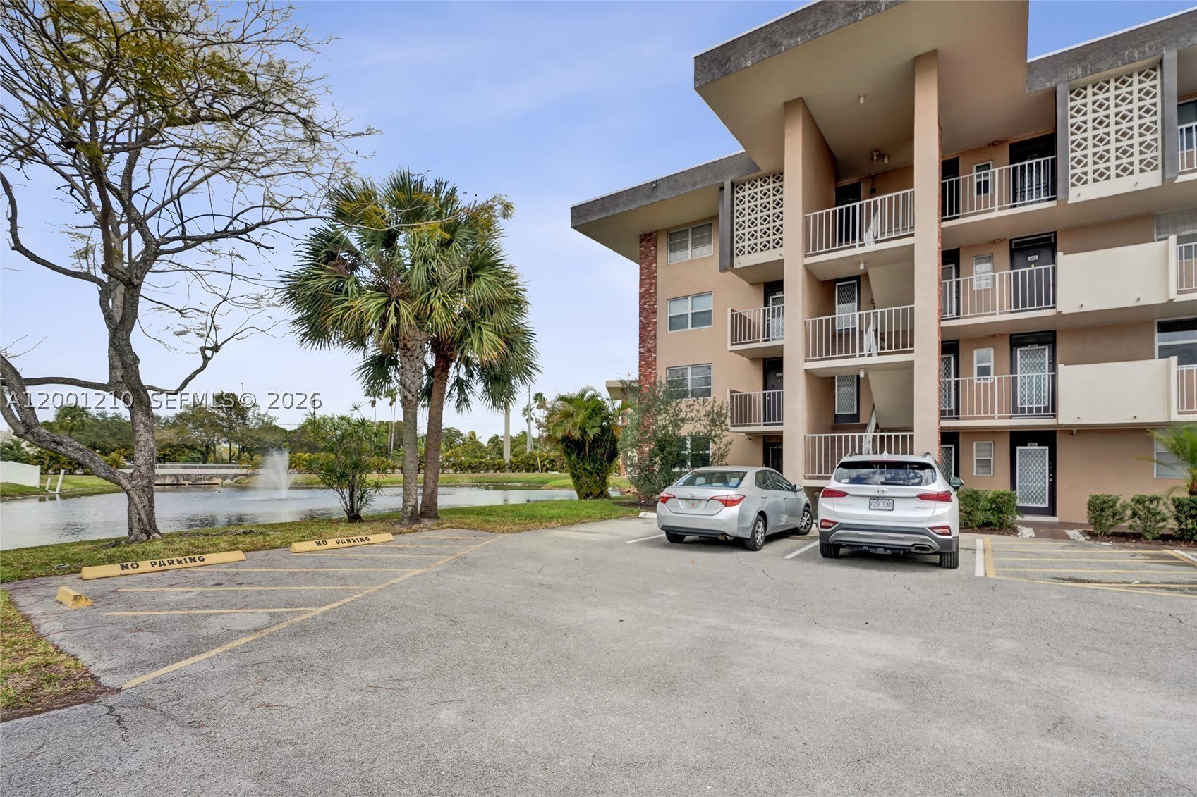 3051 Nw 46Th Ave – photo 1