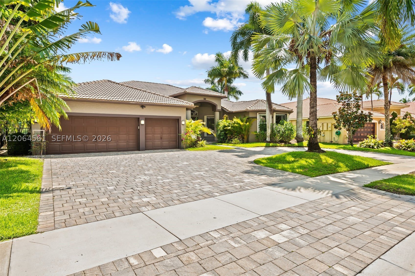 2498 Eagle Run Dr – photo 4