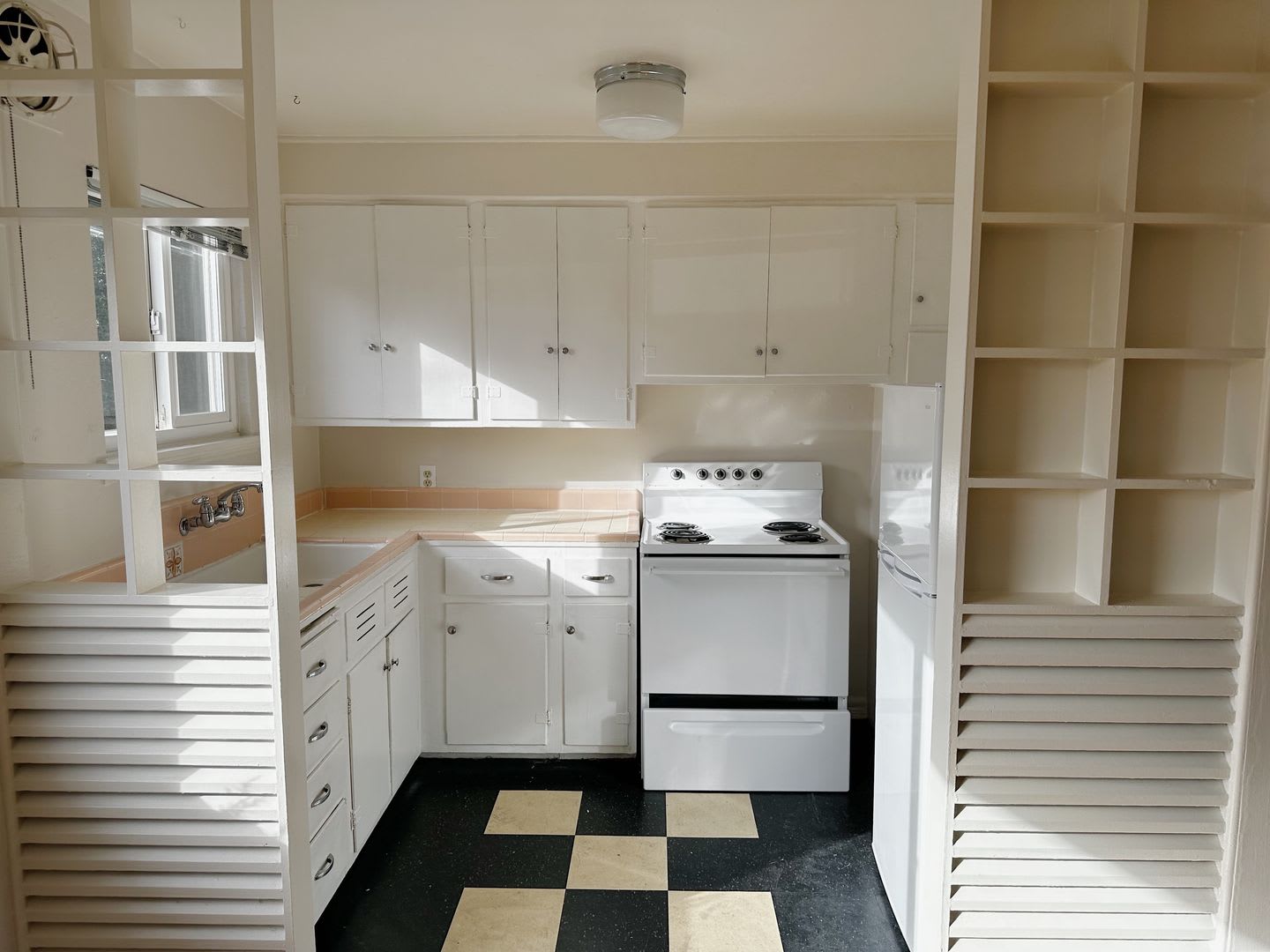 Kelli Ann Apartments – photo 4