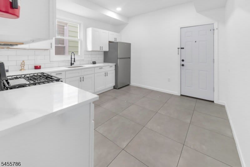 155 Fairmount Ave – photo 2