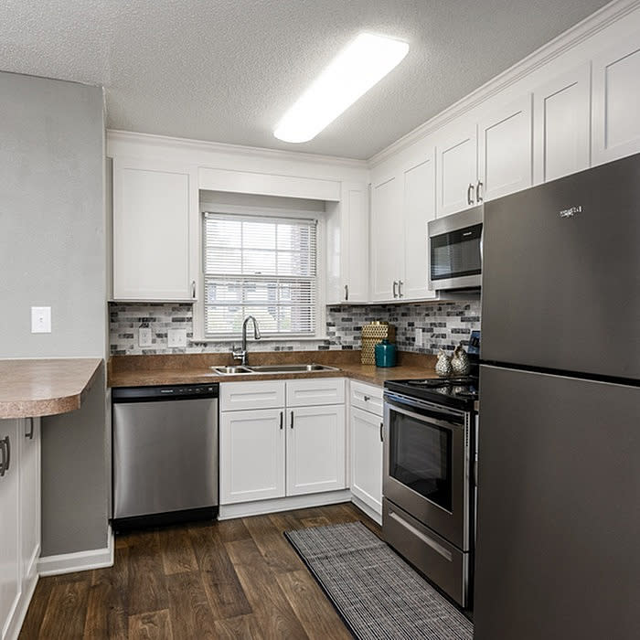 The Cove Apartment Homes – photo 3