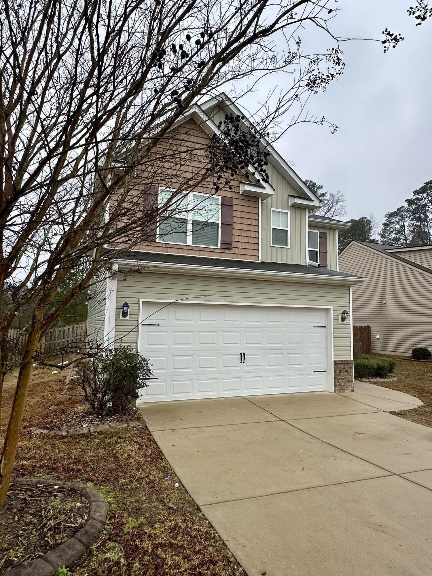 2455 Newbury Avenue – photo 2