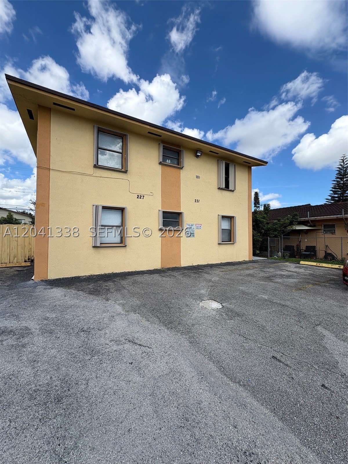 231 E 7th St – photo 1