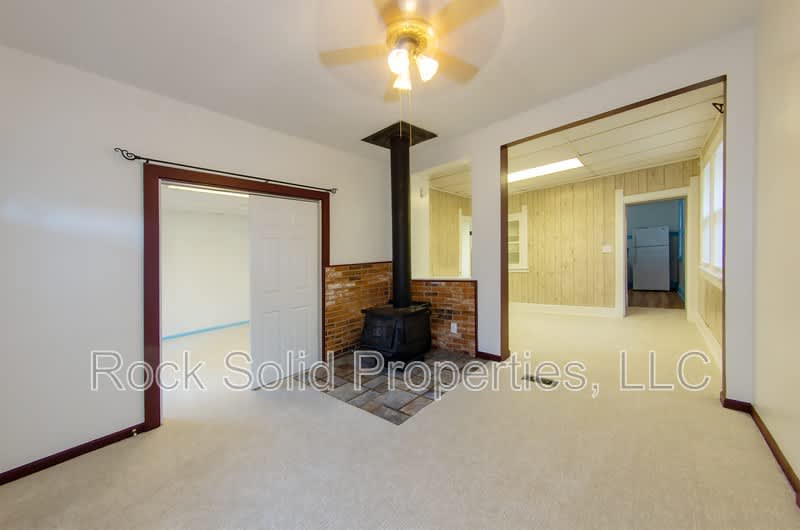 1216 Talbot Court – photo 5