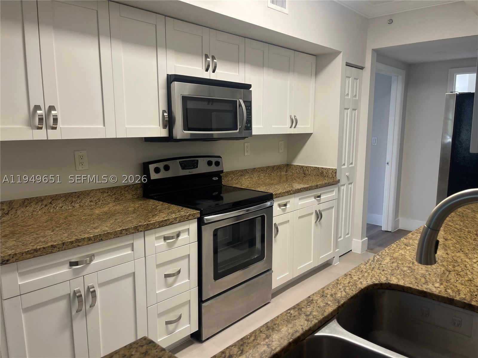 160 SW 117th Ter – photo 4