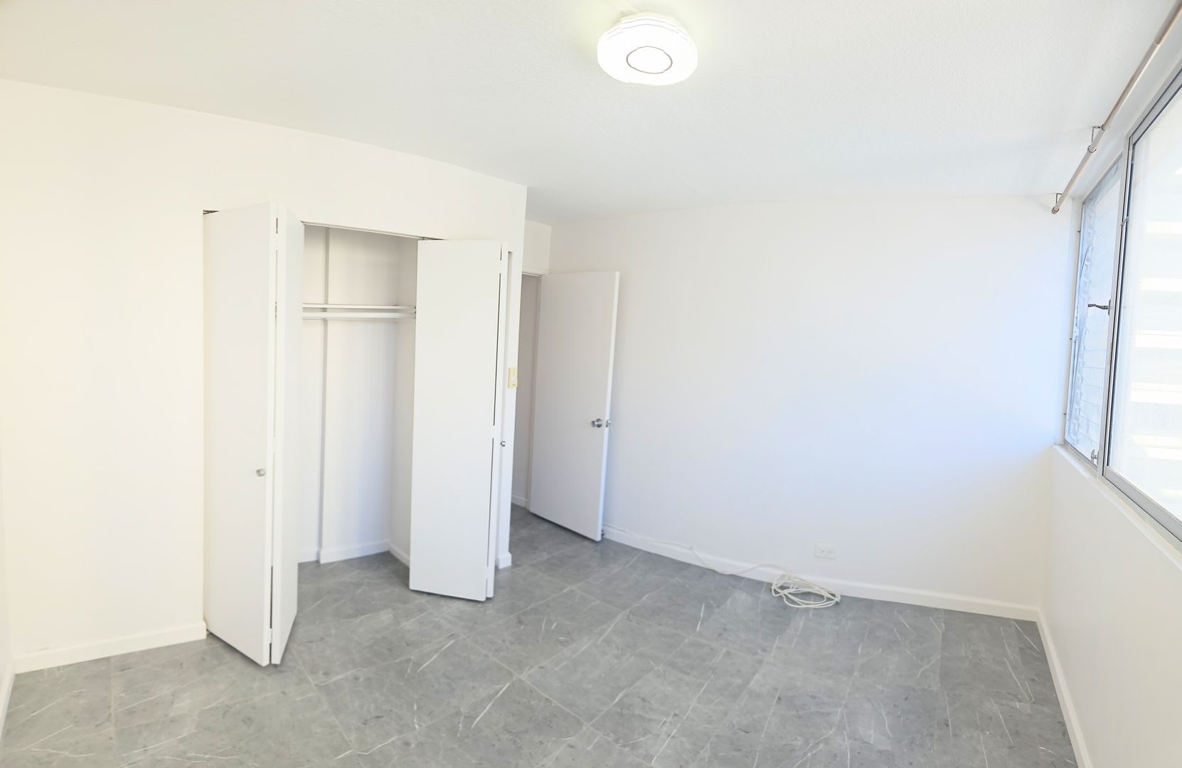 Salt Lake Likini West 1 Bedroom 1 Bathroom 1 Parking Condominium – photo 5