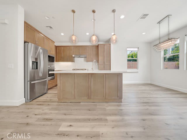 10382 Elizabeth Lane – photo 5