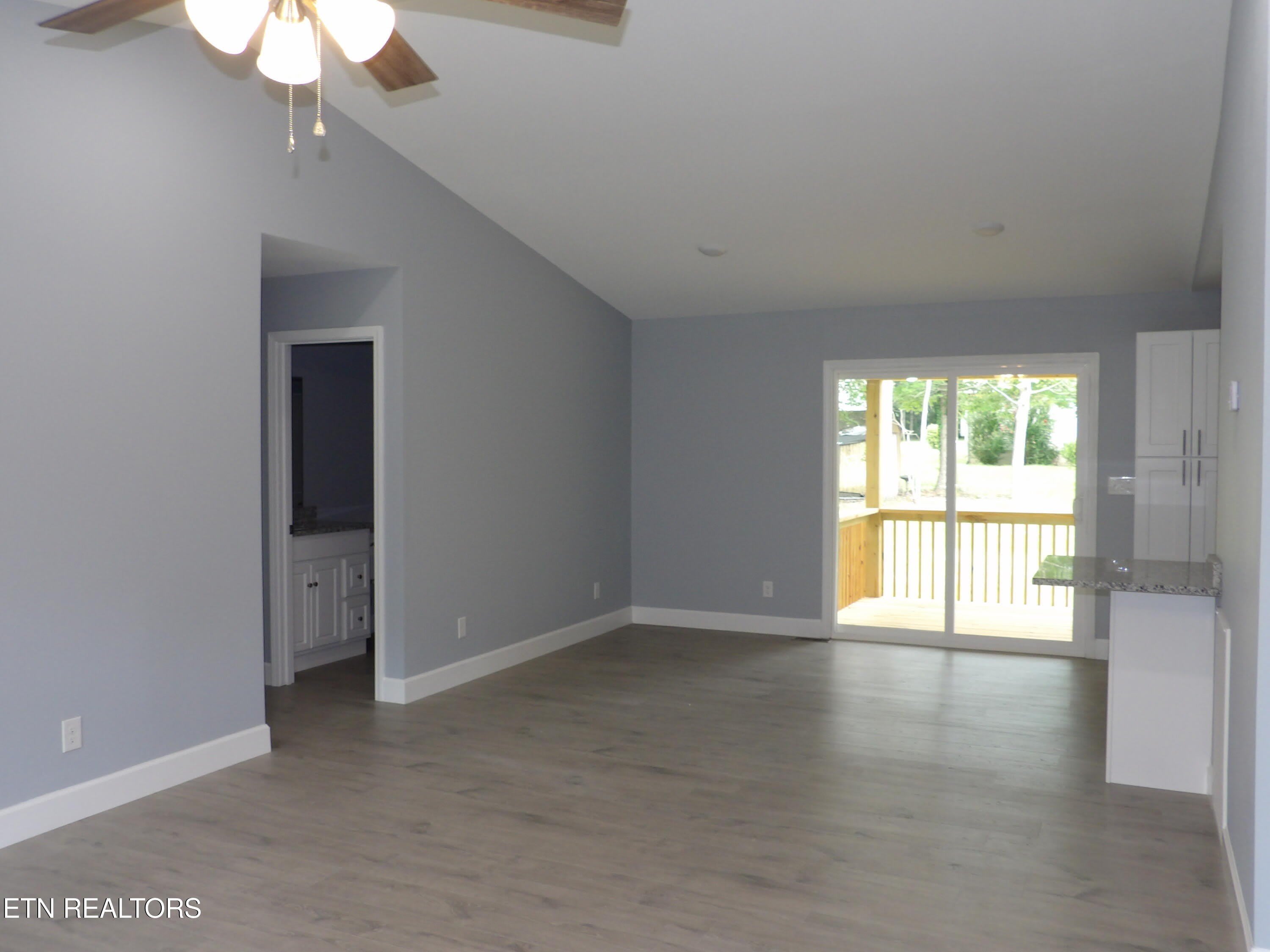 707 Oneida Lane – photo 3