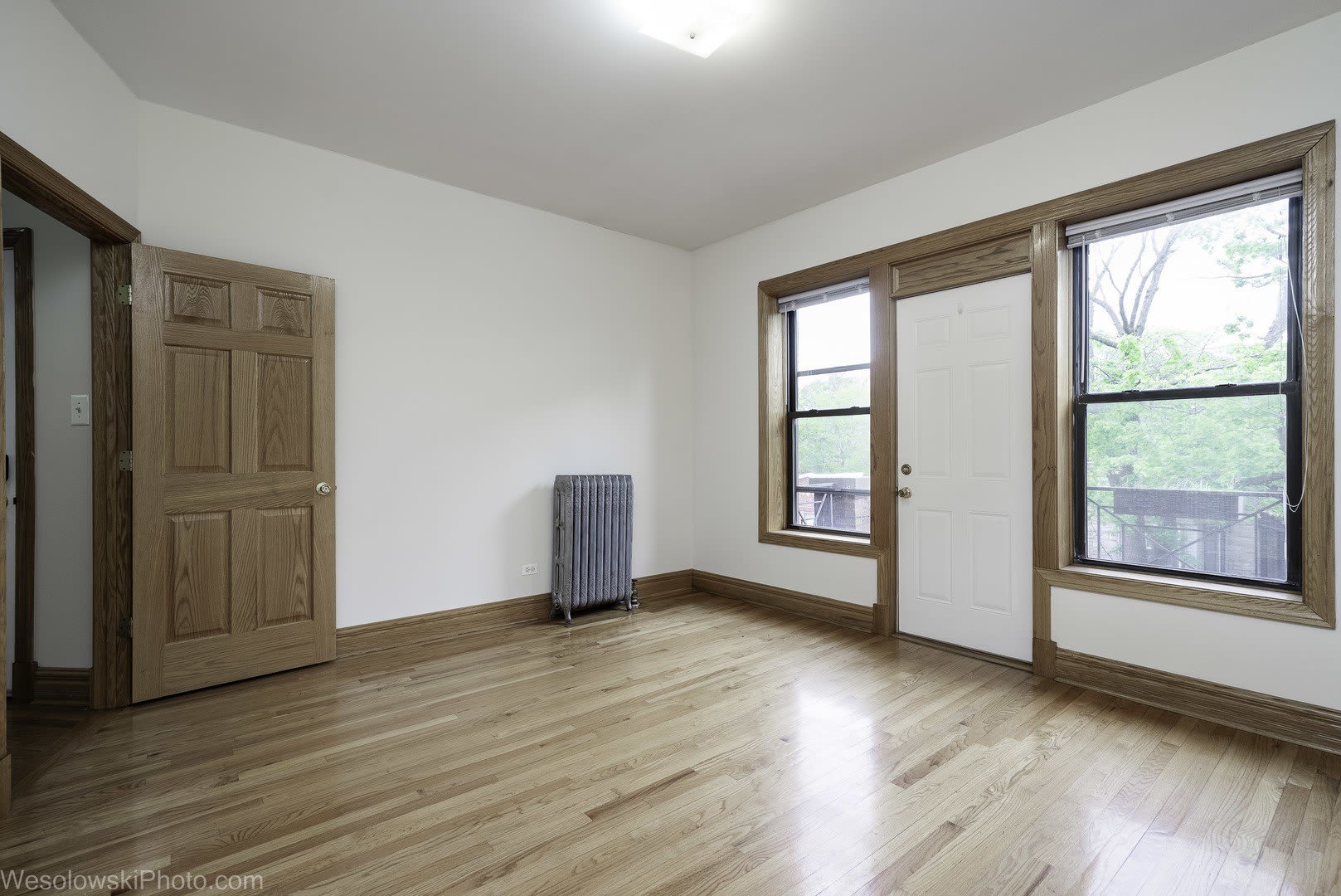 1165 E 54th Street – photo 3