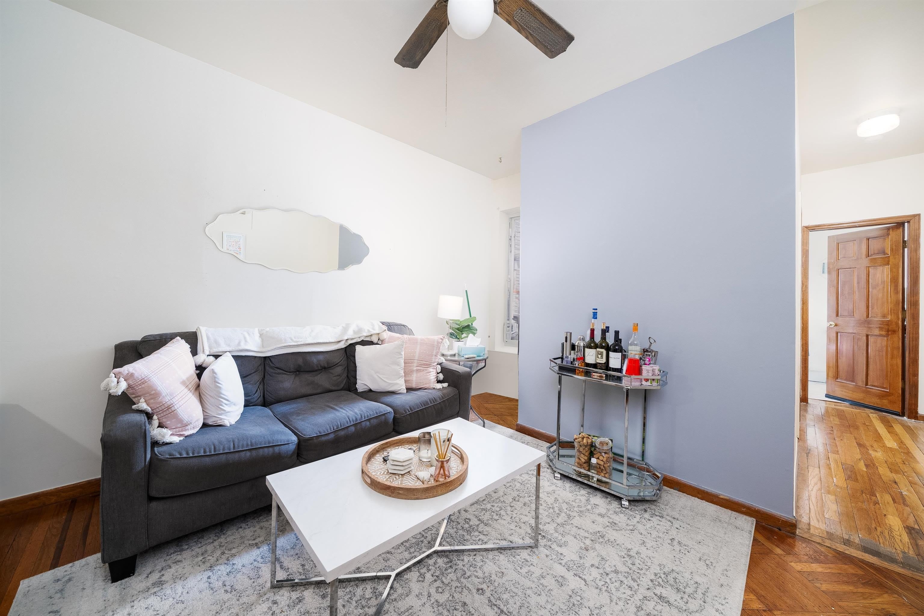 1010 Washington St – photo 2