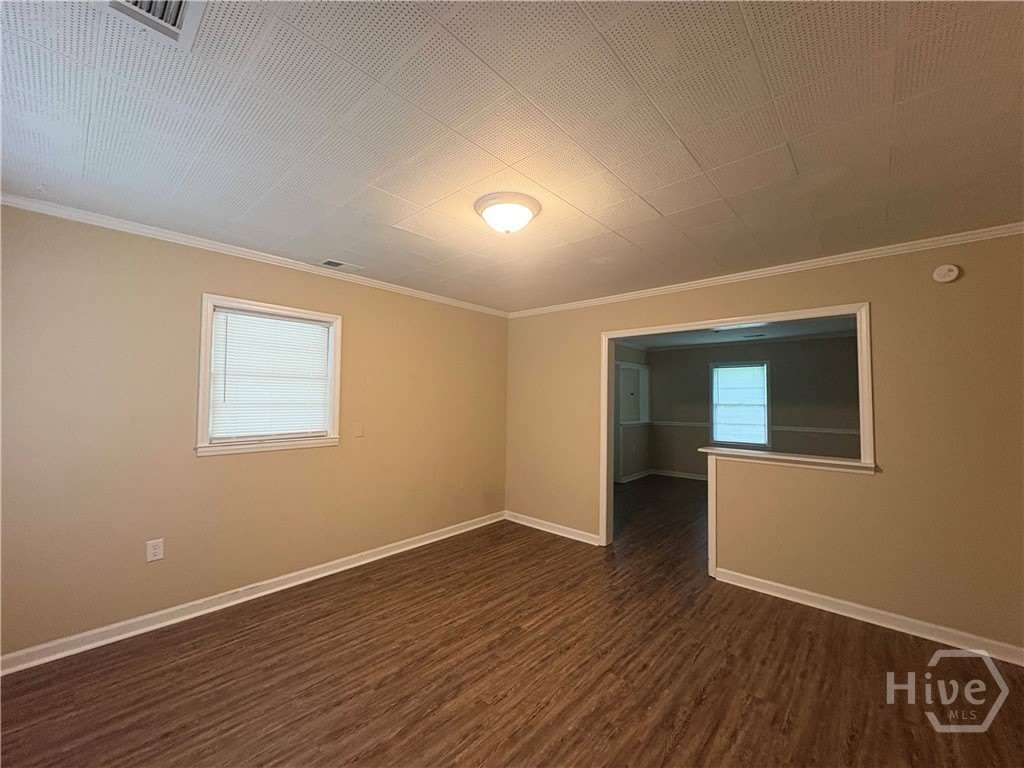 100 N Main Street – photo 2