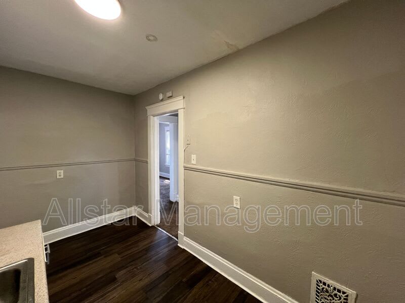 13815 Idarose Ave – photo 5