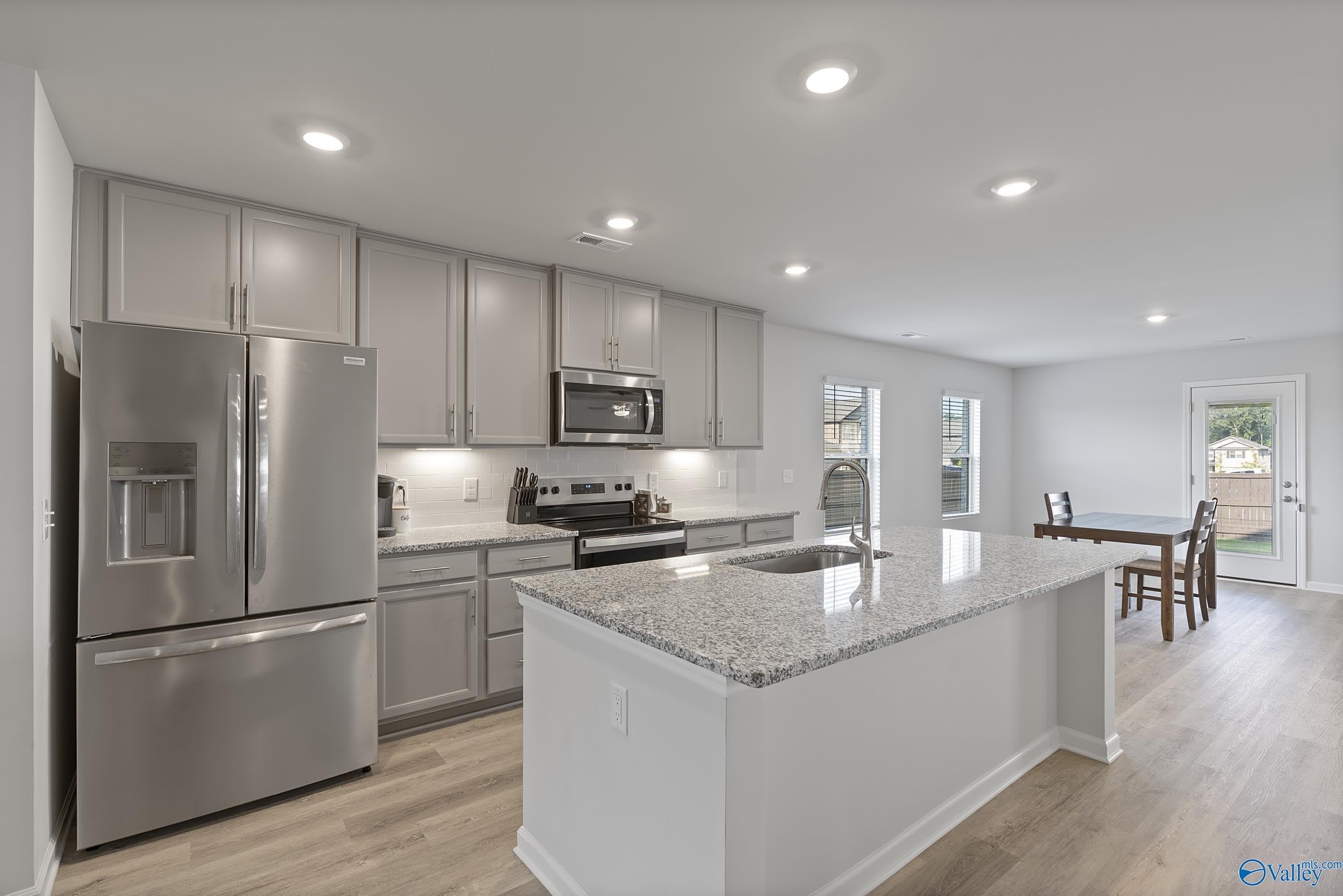 27758 Whitechapel Lane – photo 3