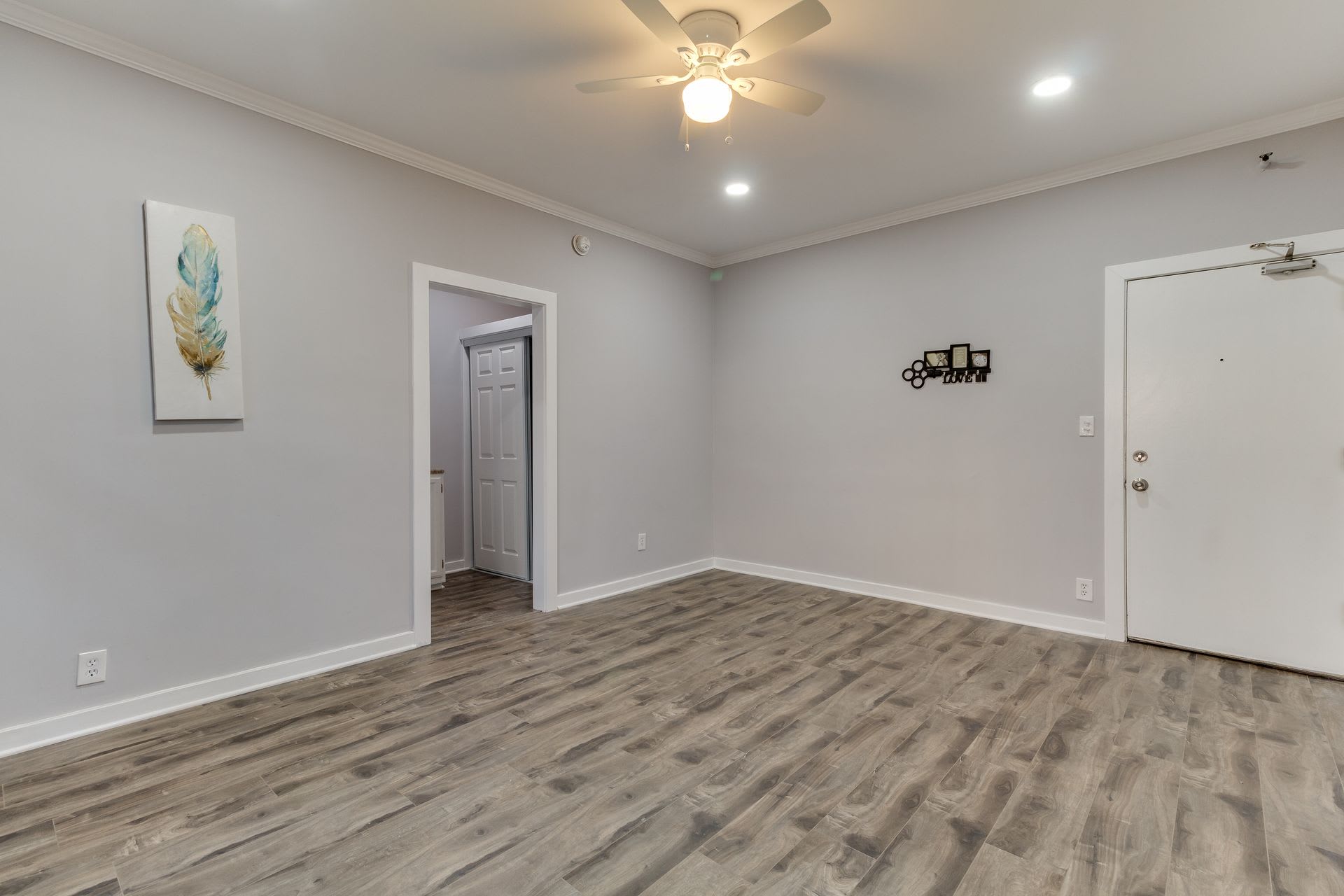 730 South Catalina Street – photo 3
